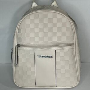 TAHARI NWT Dome Delta Bone Backpack